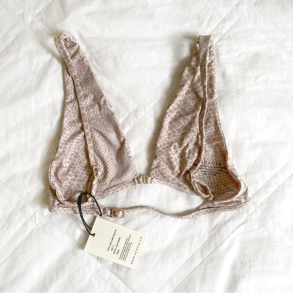 ❌SOLD❌ NWT Acacia Light Snake Bosa Top - Picture 4 of 4
